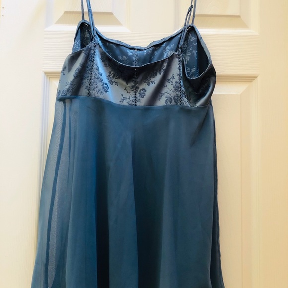 Victoria’s Secret Blue Babydoll Lingerie (M) - Picture 4 of 7